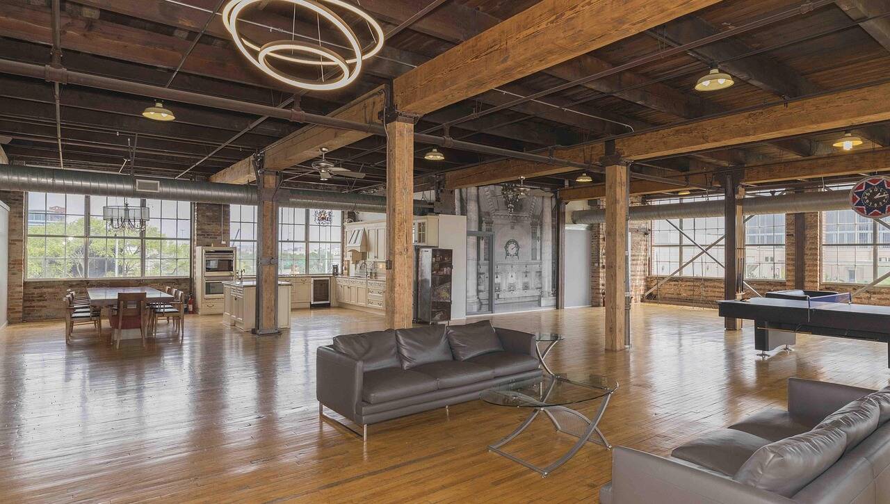 Parquet massif pour hôtel à Chamonix : confort et élégance