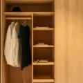 Dressing sur mesure à Lyon : l&rsquo;art d&rsquo;optimiser chaque centimètre
